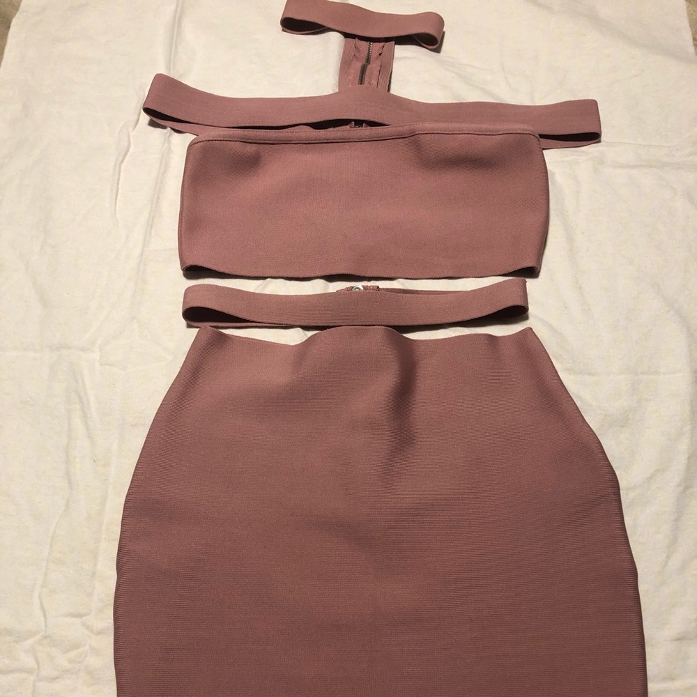 Top and skirt set - Picture 1 of 1